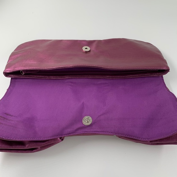 Small clutch - Picture 3 of 3